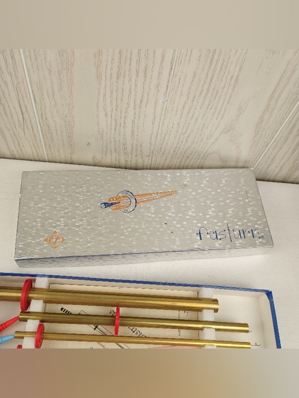 VTG FASTURN 6 Tube 3 Hook Fabric Tube Turning System in Box W/ Instruction Book. - Picture 13 of 14